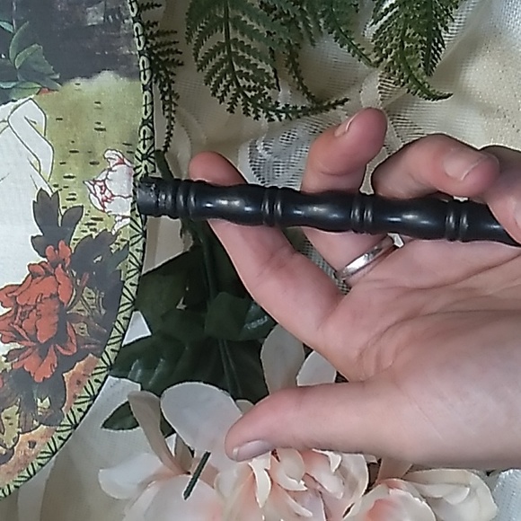 Oriental Silk Fan (9 inch) - Picture 12 of 12